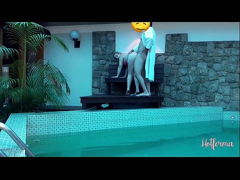 ❤️ Boss kutsub neiu basseini, kuid ei suutnud vastu panna kuumale ❤️❌ Pornovideo at us ️❤